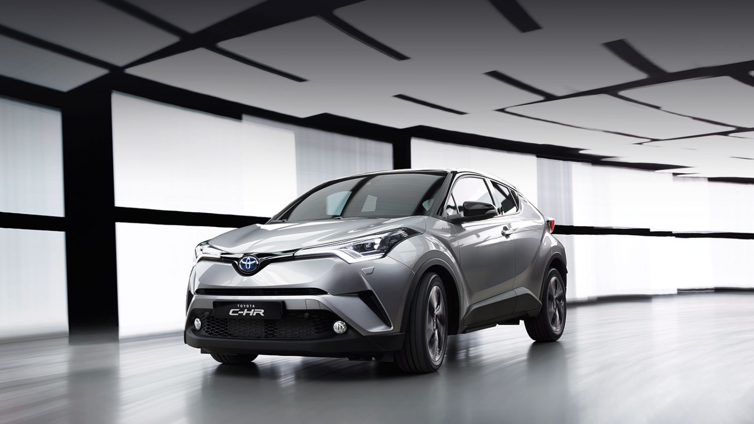 C-HR-Header-Desktop_tcm-2015-630692