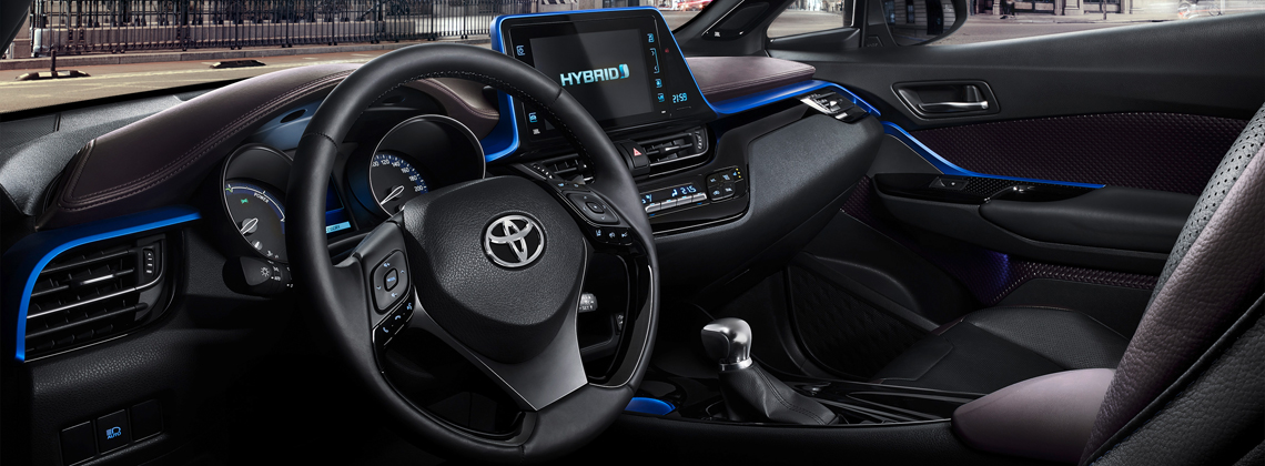 c-hr-interior-focus_tcm-2015-731993